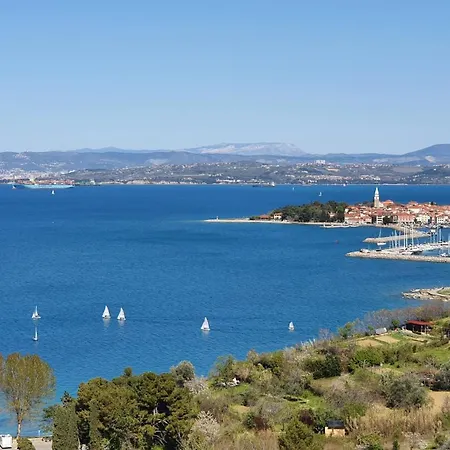 Apartamento House Srecka *