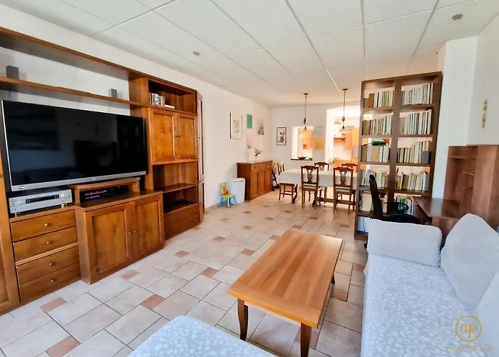 House Srecka * Izola